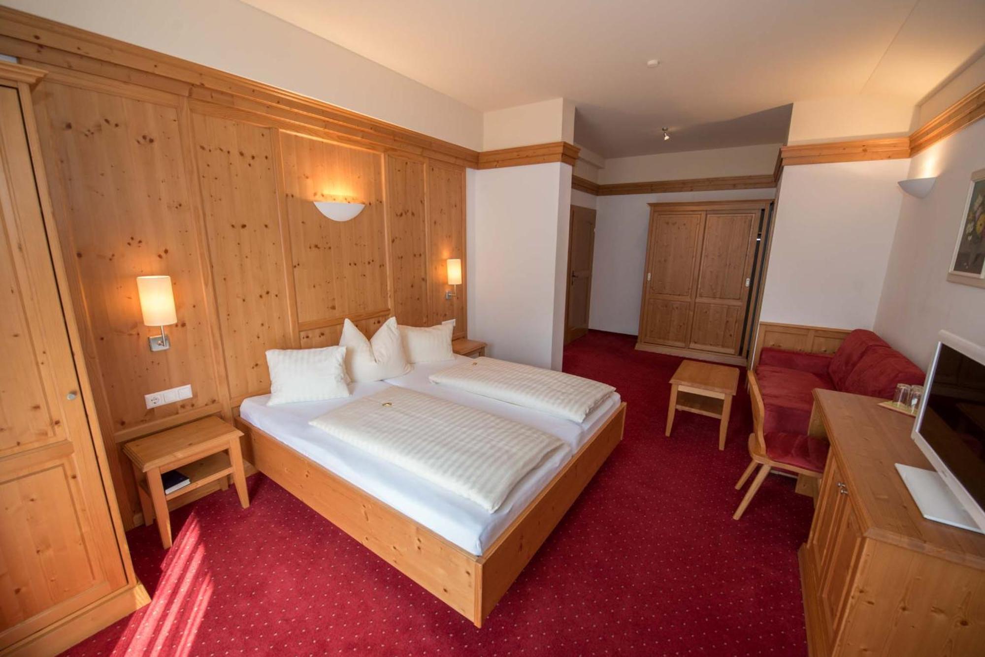 Hotel Brunnwirt Weissbriach Ngoại thất bức ảnh