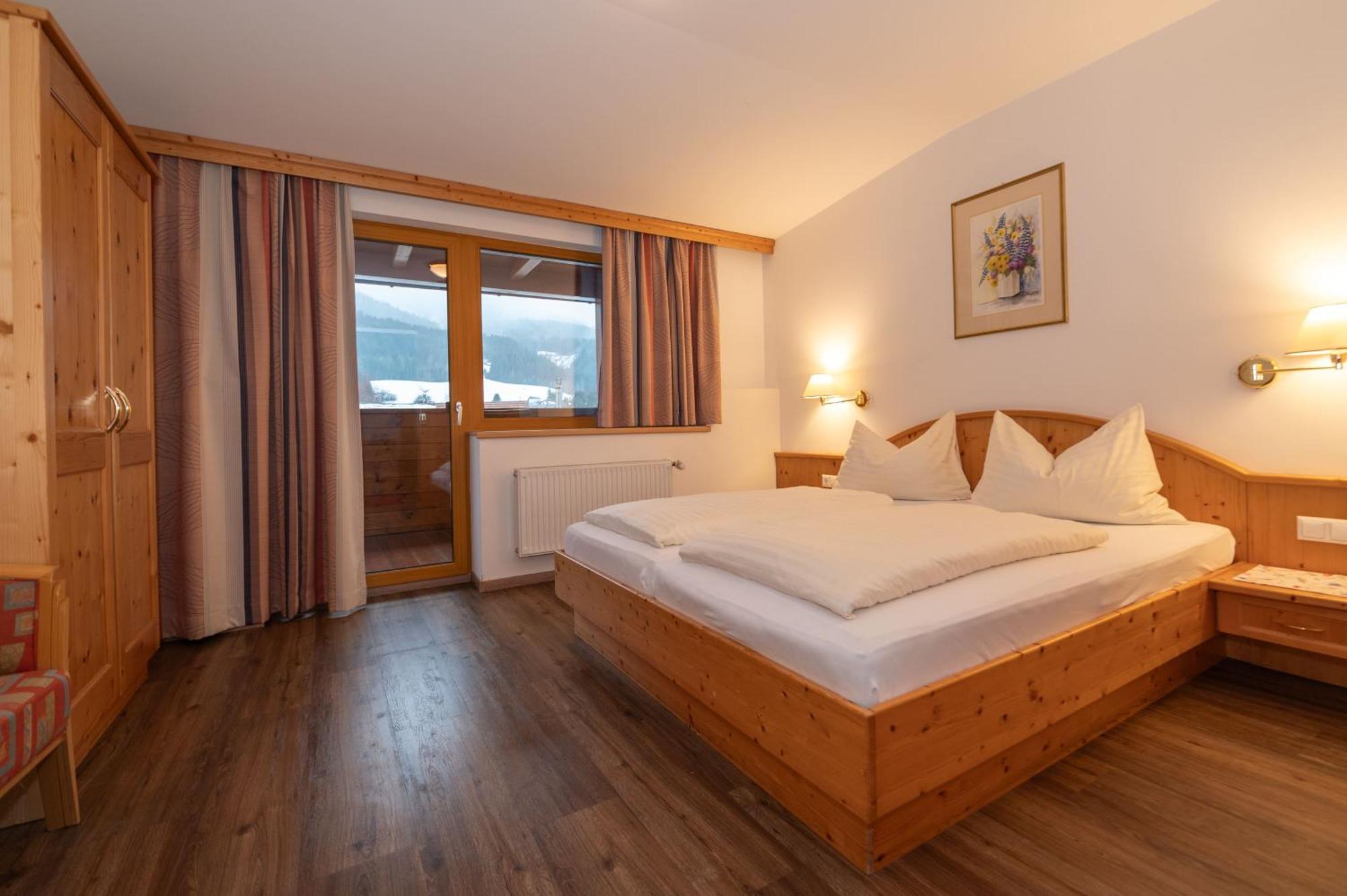 Hotel Brunnwirt Weissbriach Ngoại thất bức ảnh
