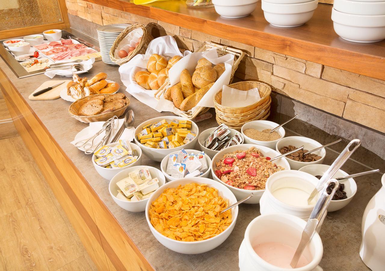 Hotel Brunnwirt Weissbriach Ngoại thất bức ảnh